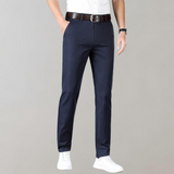 Konrad slimme casual chino voor heren – slanke pasvorm met lichtgewicht katoenmix voor een verzorgde en comfortabele look
