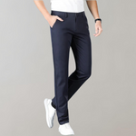 Konrad slimme casual chino voor heren – slanke pasvorm met lichtgewicht katoenmix voor een verzorgde en comfortabele look