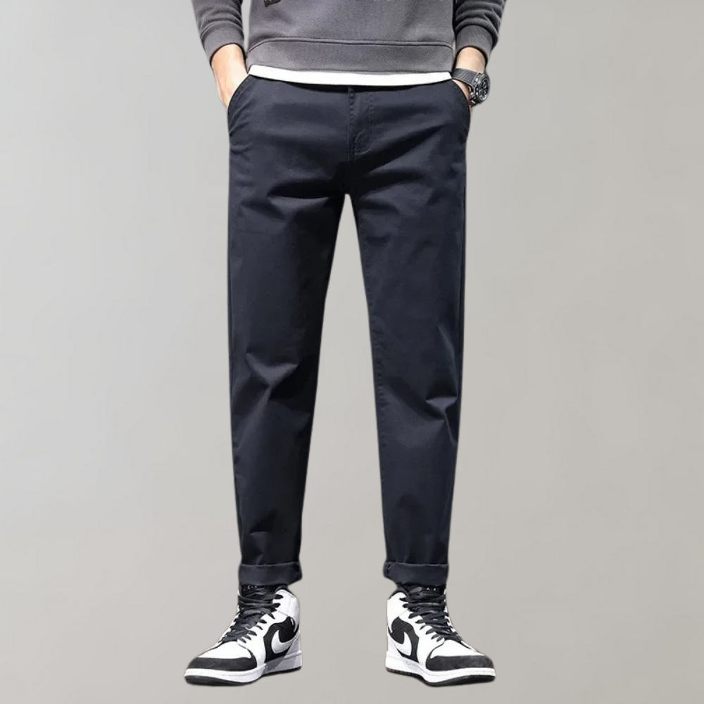 Mads comfortabele heren chino – zachte, ademende stof met moderne slim fit pasvorm, perfect voor casual en zakelijke looks