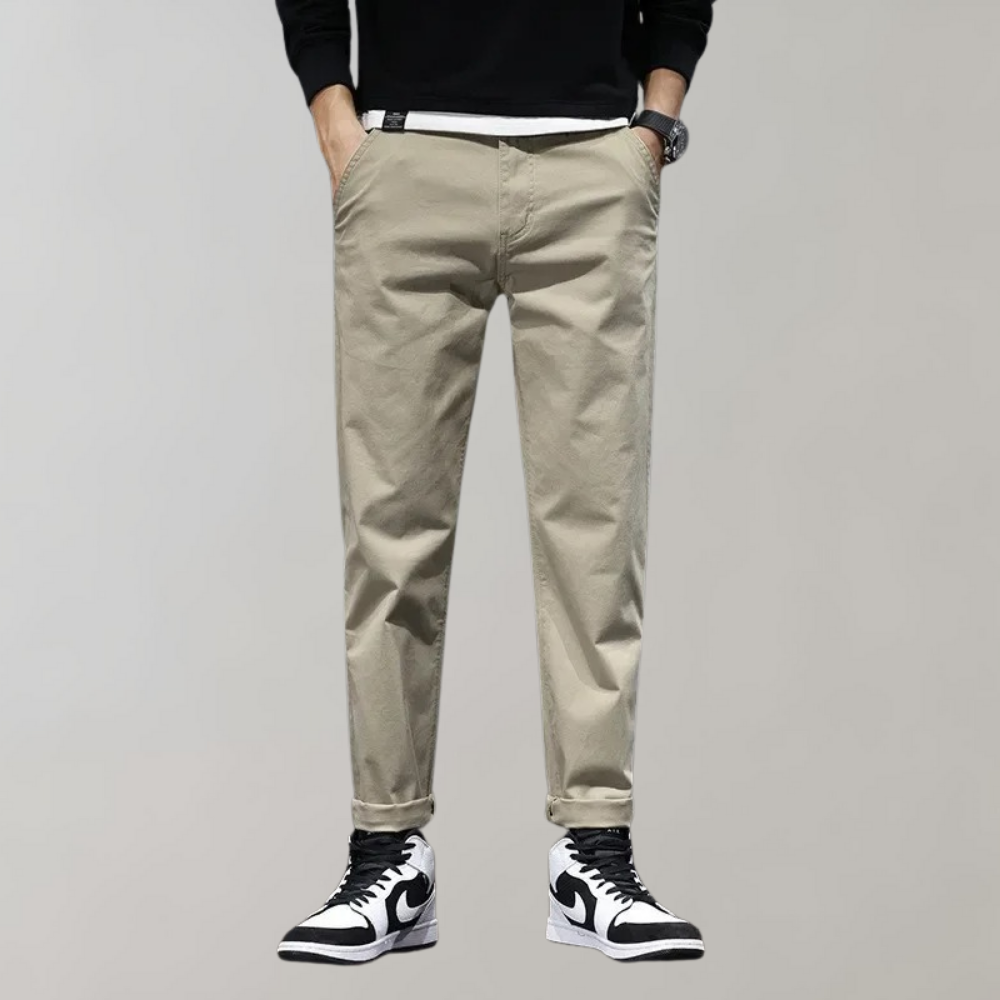 Mads comfortabele heren chino – zachte, ademende stof met moderne slim fit pasvorm, perfect voor casual en zakelijke looks