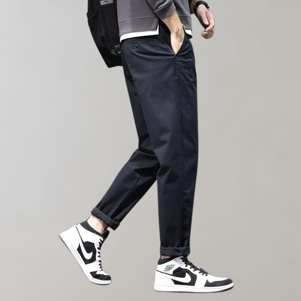 Mads comfortabele heren chino – zachte, ademende stof met moderne slim fit pasvorm, perfect voor casual en zakelijke looks