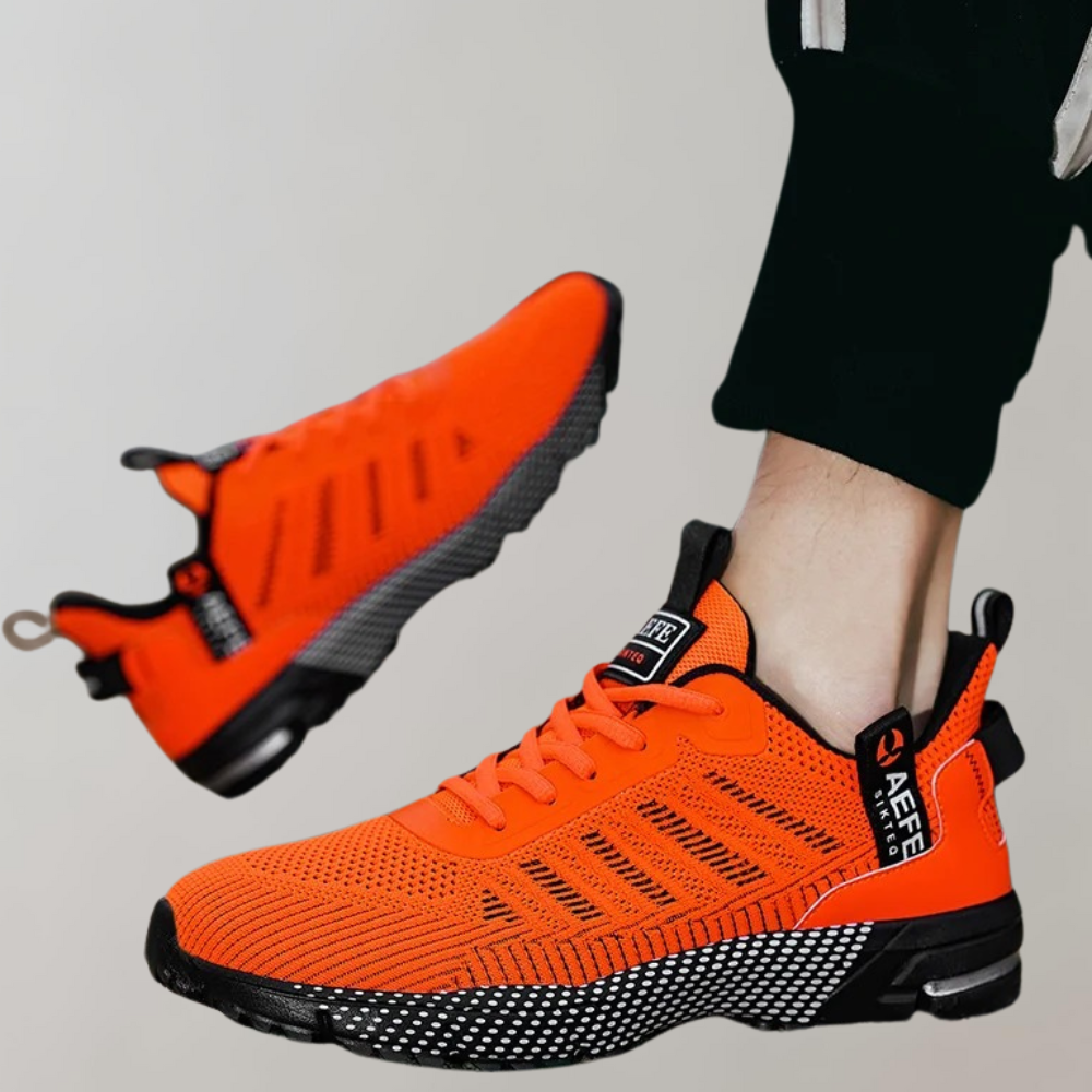 Hektor lichtgewicht zomersportschoenen voor mannen van ademend mesh materiaal met flexibele zool en comfortabele, sportieve pasvorm.