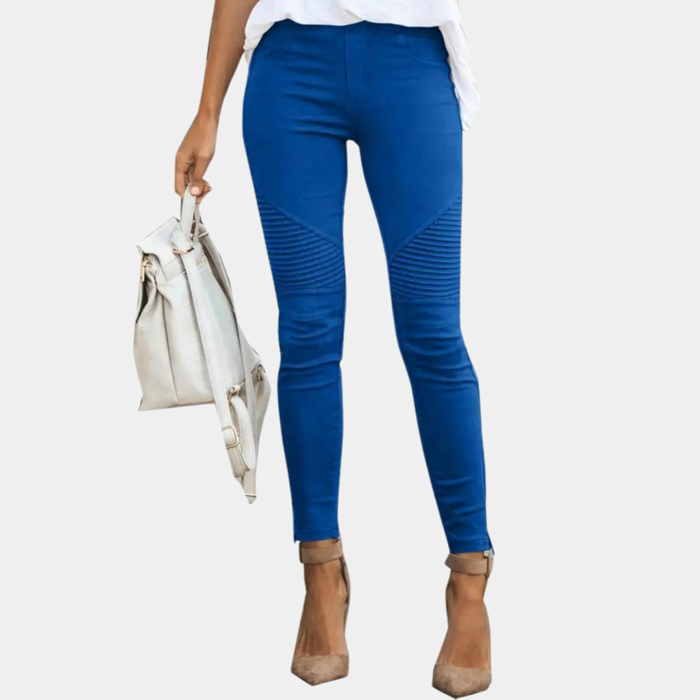 Camille stijlvolle damesjeggings voor de zomer van stretchbare, ademende stof met flatterende pasvorm en modern, casual design.