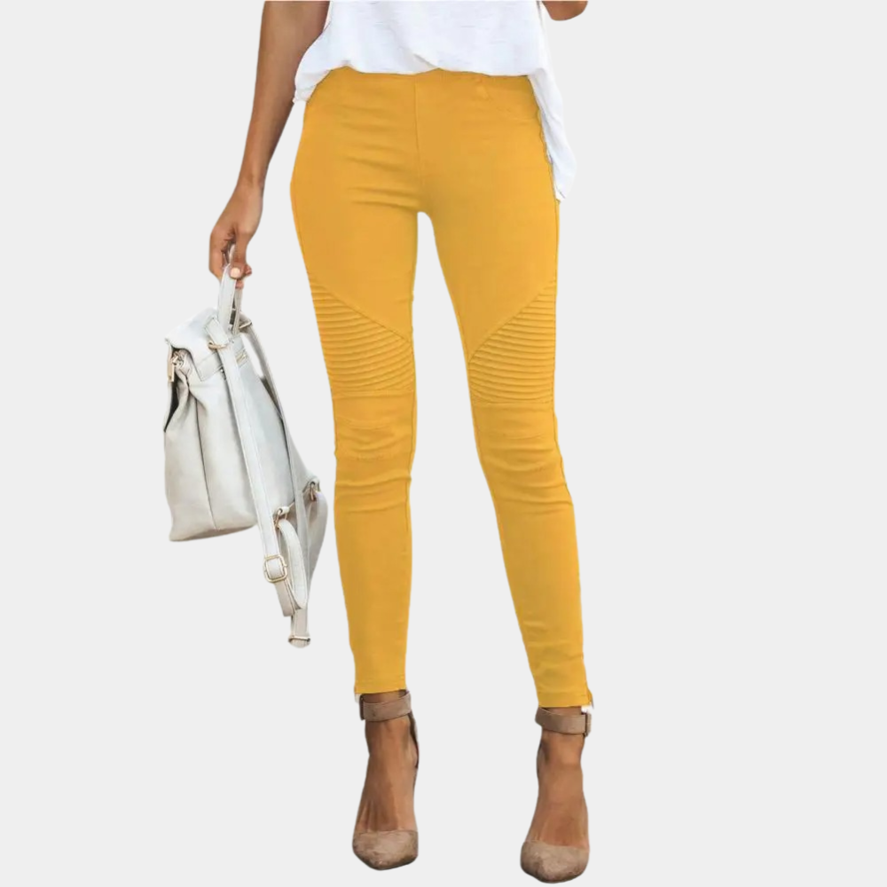 Camille stijlvolle damesjeggings voor de zomer van stretchbare, ademende stof met flatterende pasvorm en modern, casual design.