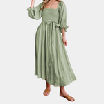 Alycia chique zomerjurk voor dames van lichte, ademende stof met elegante pasvorm, perfect voor lente en zomer.