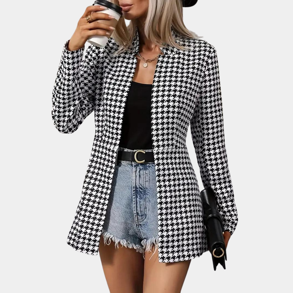 Arina – Elegante Blazer voor Dames – Tijdloos Design met Moderne Touch – Perfect voor Zakelijke Meetings of Stijlvolle Uitjes – Flatterende Pasvorm en Hoogwaardige Stof voor Comfort en Klasse – Onmisbaar in elke Garderobe.