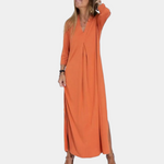 Aline stijlvolle lange damesjurk voor de zomer van lichtgewicht, ademende stof met elegante pasvorm en tijdloos design.