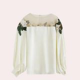 Elegante gebloemde damesblouse – Vrouwelijk en luchtig ontwerp met bloemenprint, perfect voor lente- en zomerdagen of een chique daglook.