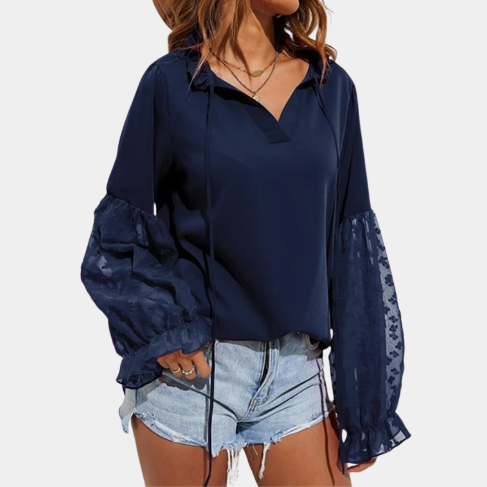 Stijlvolle damesblouse – Elegante blouse met lange mouwen en verfijnde afwerking, perfect voor zowel zakelijke als casual gelegenheden. Comfortabele pasvorm en tijdloos design voor een vrouwelijke uitstraling.