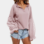 Stijlvolle damesblouse – Elegante blouse met lange mouwen en verfijnde afwerking, perfect voor zowel zakelijke als casual gelegenheden. Comfortabele pasvorm en tijdloos design voor een vrouwelijke uitstraling.