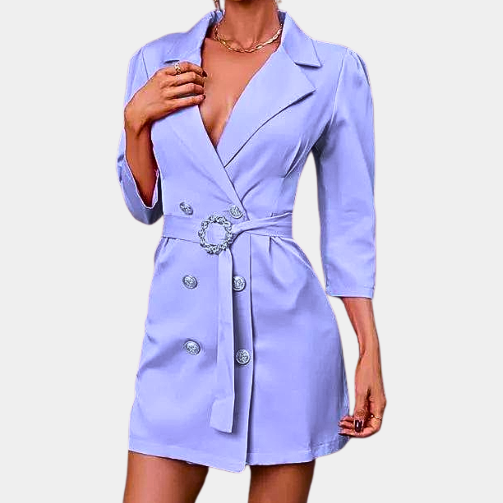 Stijlvolle blazerjurk voor dames – Elegante en moderne jurk met blazerlook, ideaal voor zakelijke settings of chique avondjes uit. Slanke pasvorm en hoogwaardige stof voor een verfijnde uitstraling.
