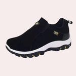 Trendy zomerse herenschoenen met slip-on design van ademend, lichtgewicht materiaal met comfortabele pasvorm en casual stijl.