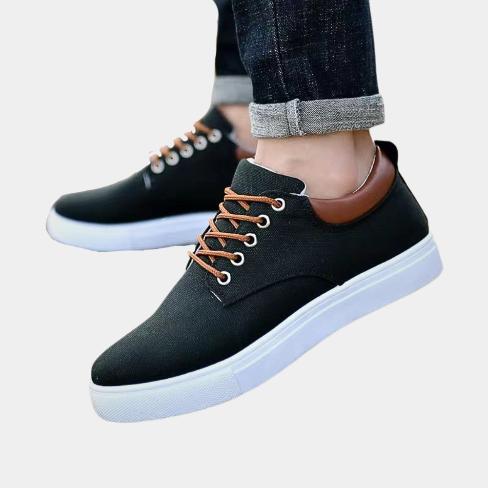 Stijlvolle zomerse herenschoenen van ademend, lichtgewicht materiaal met comfortabele pasvorm en modern, elegant design.