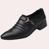 Klassieke business casual herenschoenen voor de zomer van ademend leer met comfortabele pasvorm en tijdloos, verfijnd design.