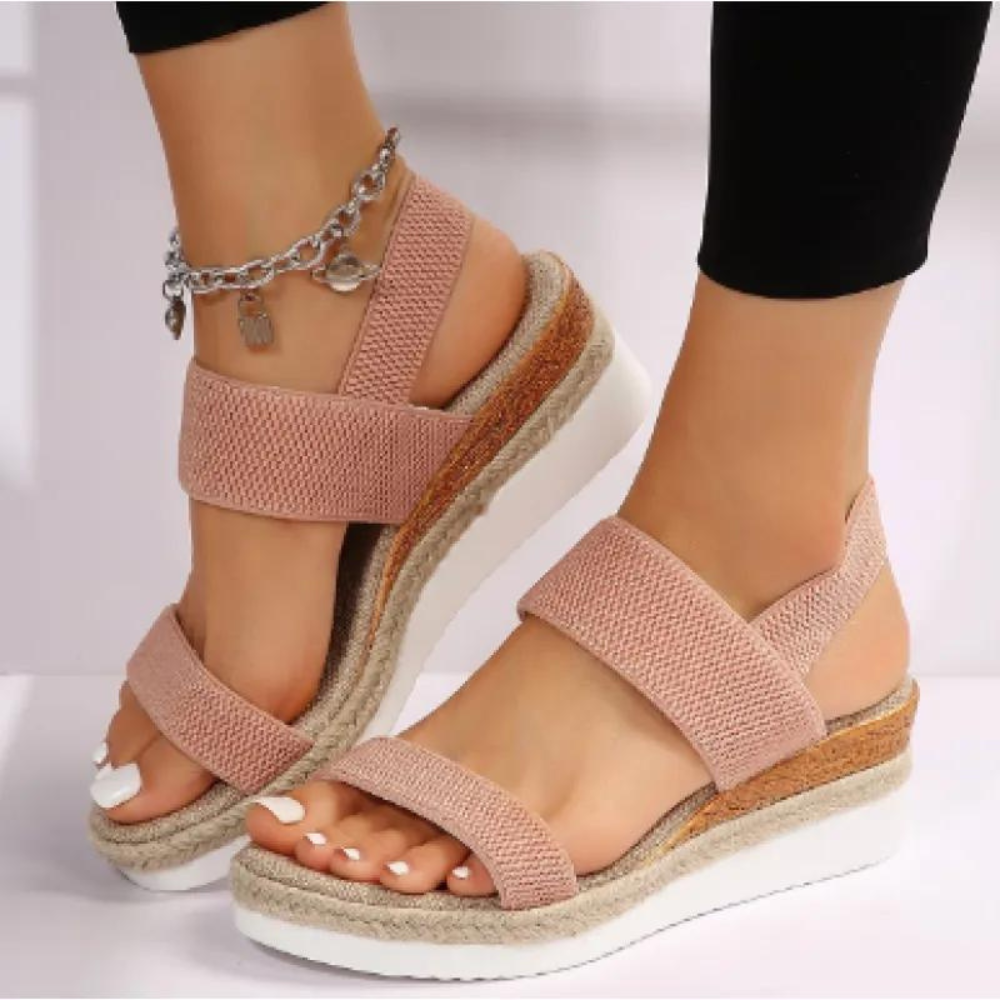 Abella - Stijlvolle en comfortabele damessandalen voor de zomer met verstelbare bandjes en dempende zool, perfect voor dagelijks gebruik.