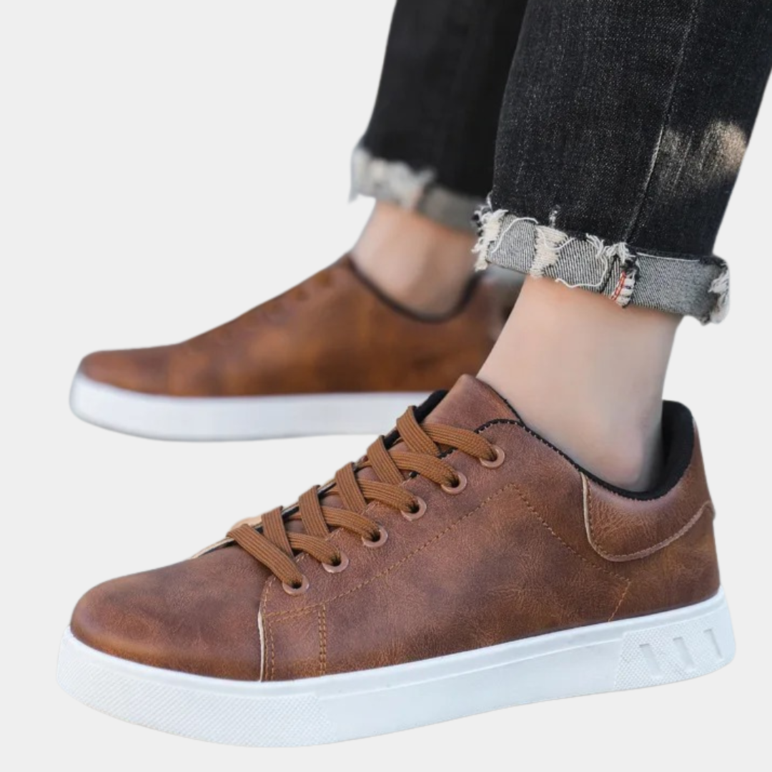 Arno stijlvolle en robuuste herenschoenen voor de zomer van ademend materiaal met stevige zool en comfortabele, moderne pasvorm.