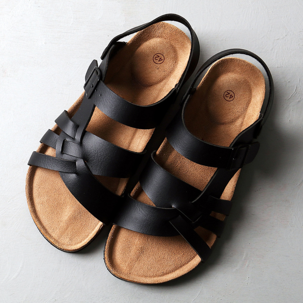 Cora elegante luxe zomersandalen voor heren van hoogwaardig leer met comfortabele pasvorm en verfijnd, stijlvol design.