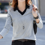 Elaina – stijlvol T‑shirt met korte mouwen voor dames, gemaakt van ademende, zachte zomerstof; ideale basic voor frisse, modieuze zomeroutfits.