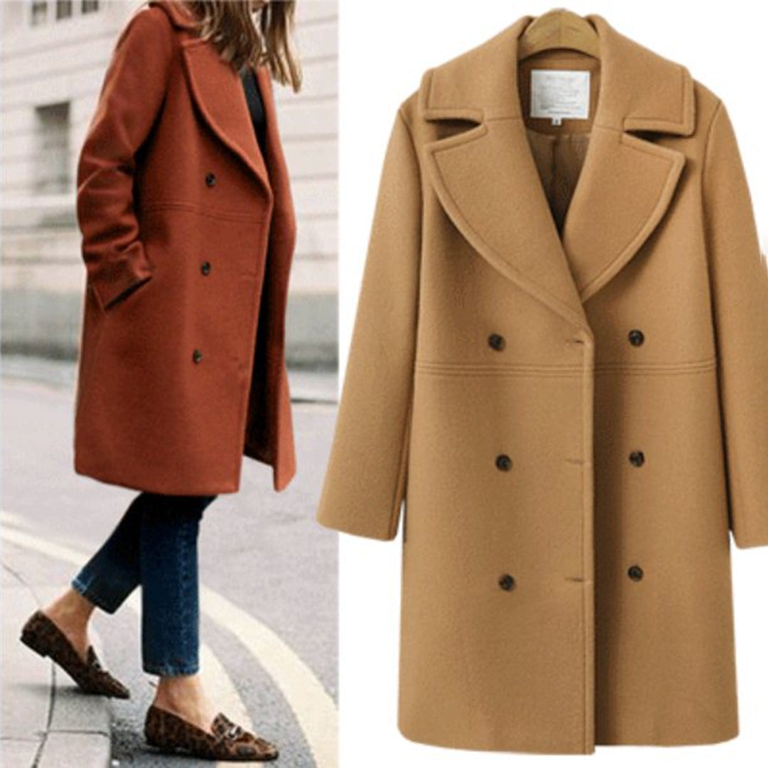 Lichte zomerjas voor vrouwen in een elegante snit, ideaal voor frisse zomerdagen en stijlvolle outfits.