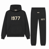 Heren 1977 Premium Streetwear Set – Hoodie & Joggingbroek – Zwart