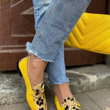 Dames Loafers met Luipaardprint en Strikdetail
