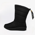 Norvella dames winterlaarzen in diverse kleuren – warme voering, waterafstotend materiaal en comfortabele pasvorm voor koude dagen.