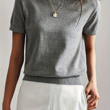 Casual dames T-shirt met korte mouwen, perfect voor de lente en dagelijkse outfits.
