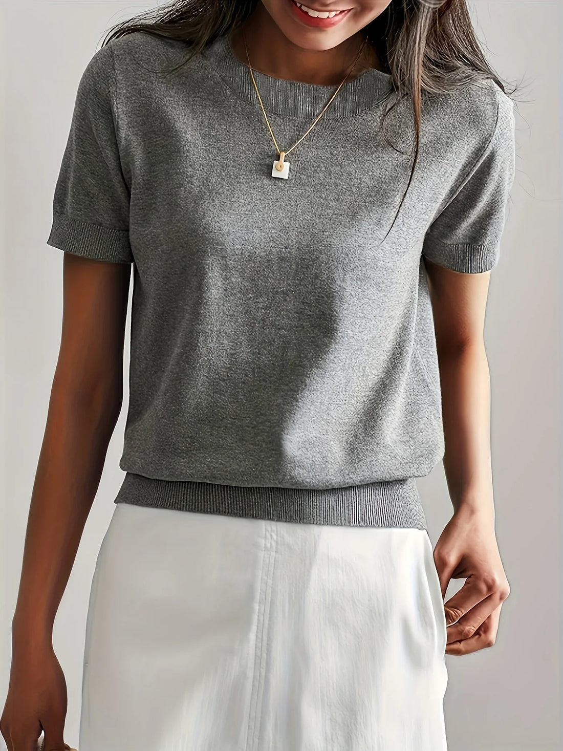 Casual dames T-shirt met korte mouwen, perfect voor de lente en dagelijkse outfits.