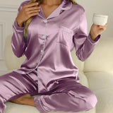 Satijnen Pyjamaset met Contrastbies