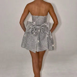 Straploze Mini Jurk met Glitterafwerking
