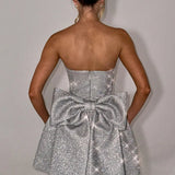 Straploze Mini Jurk met Glitterafwerking