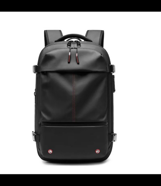 Underseater – Zwarte Lichtgewicht Rugzak – Compact en Ruim Design – Ideaal voor Handbagage, Reizen & Dagelijks Gebruik – Comfortabele Schouderbanden – Waterafstotend Materiaal.