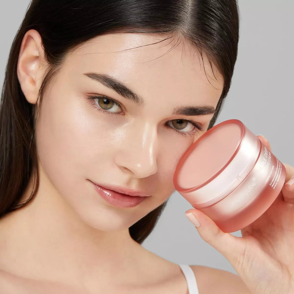 Collageen Jelly Cream – premium formule voor intensieve hydratatie, stevigheid en verjonging van de huid, ideaal voor een jeugdige en stralende uitstraling.