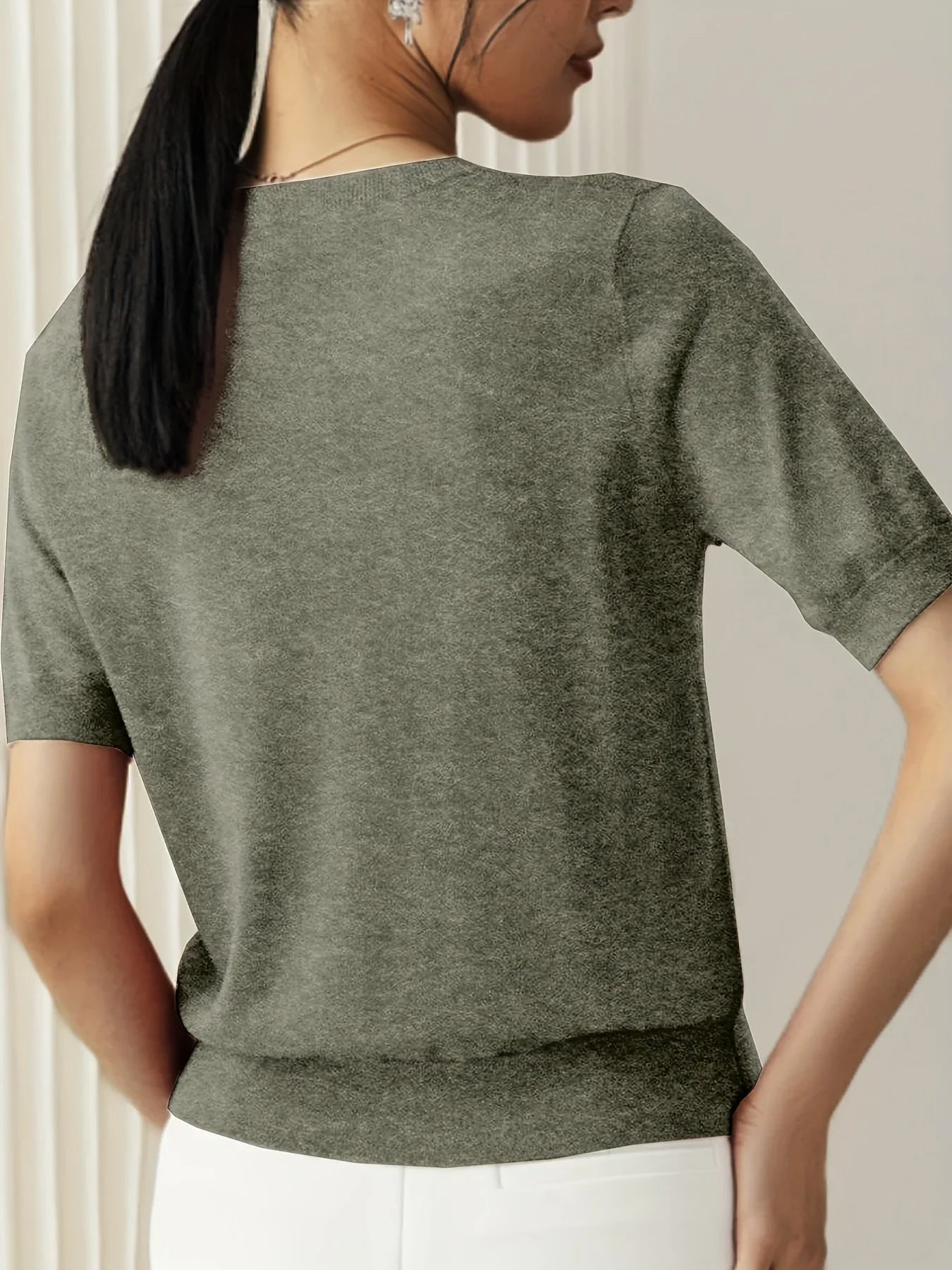 Casual dames T-shirt met korte mouwen, perfect voor de lente en dagelijkse outfits.