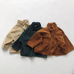 LittleCord corduroy jasje voor kinderen – zacht, trendy en comfortabel ontwerp dat warmte en stijl combineert voor elke gelegenheid.