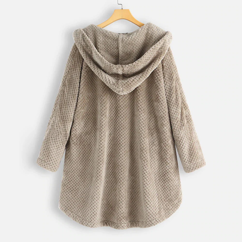 Lydia warme fleece jas voor dames – zachte en elegante jas met comfortabele pasvorm, perfect voor casual winterlooks en buitenactiviteiten.