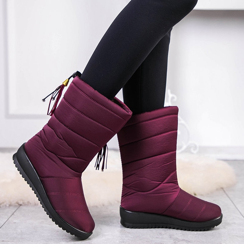 Norvella dames winterlaarzen in diverse kleuren – warme voering, waterafstotend materiaal en comfortabele pasvorm voor koude dagen.