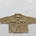 LittleCord corduroy jasje voor kinderen – zacht, trendy en comfortabel ontwerp dat warmte en stijl combineert voor elke gelegenheid.