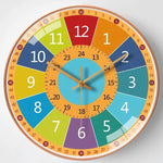 KiddoClock educatieve klok voor peuters – kleurrijk en interactief ontwerp dat kinderen helpt klokkijken te leren, stimuleert concentratie en motorische vaardigheden.