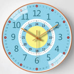 KiddoClock educatieve klok voor peuters – kleurrijk en interactief ontwerp dat kinderen helpt klokkijken te leren, stimuleert concentratie en motorische vaardigheden.
