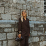 Lou blazer – stijlvolle en comfortabele blazer met moderne snit, hoogwaardige stof en elegante uitstraling voor zowel casual als formele looks.