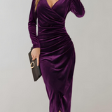 Chaveli - Fluwelen bodycon wikkeljurk met lange mouwen en V-hals, voor een elegante en vrouwelijke uitstraling.