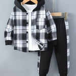 MiniStyle jongens set met geruite hoodie en bijpassende trainingsbroek, gemaakt van zachte, comfortabele stof – perfecte casual outfit voor dagelijks dragen en spelen.