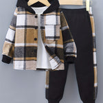 MiniStyle jongens set met geruite hoodie en bijpassende trainingsbroek, gemaakt van zachte, comfortabele stof – perfecte casual outfit voor dagelijks dragen en spelen.