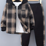 MiniStyle jongens set met geruite hoodie en bijpassende trainingsbroek, gemaakt van zachte, comfortabele stof – perfecte casual outfit voor dagelijks dragen en spelen.
