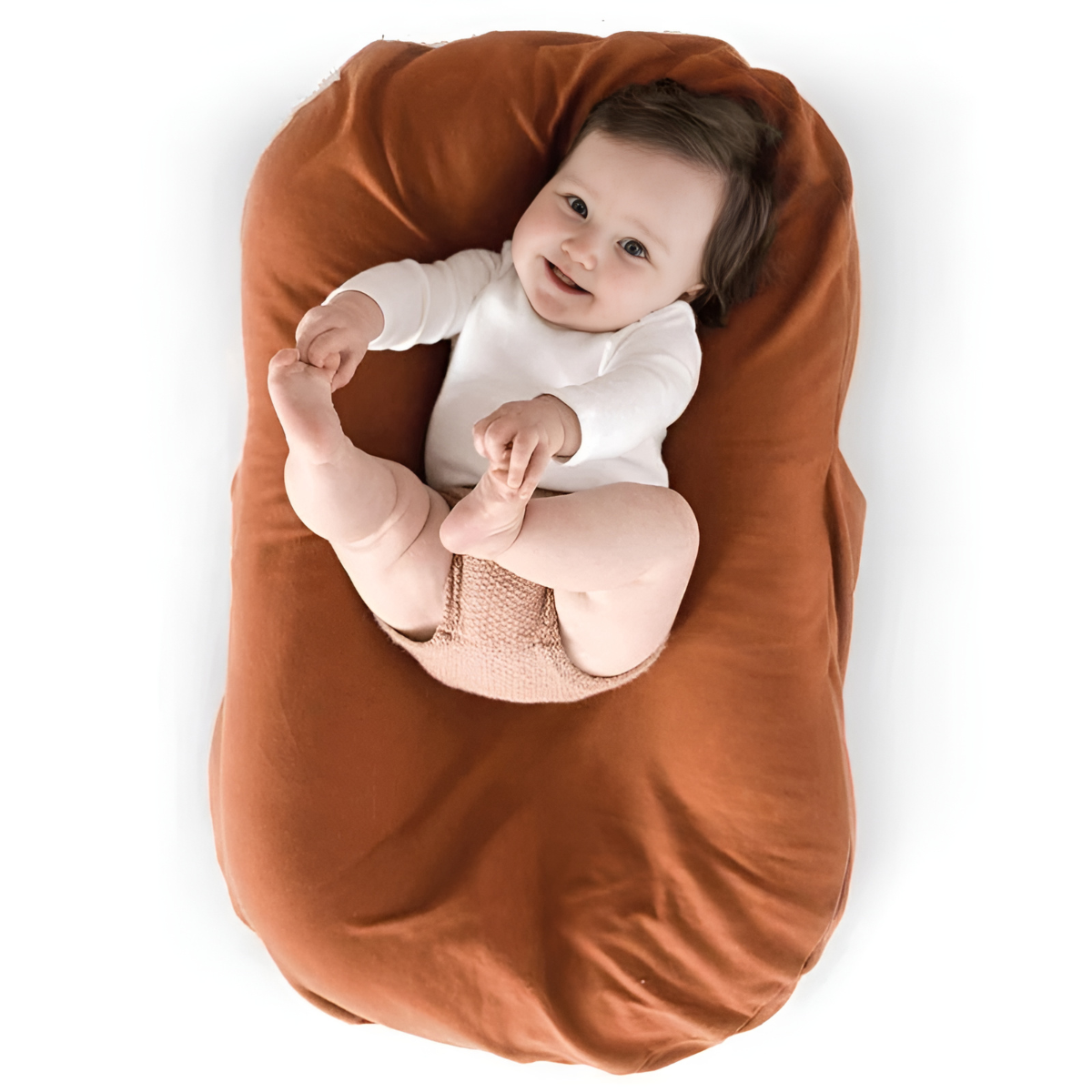 SnugiNest babynest – zacht en ademend nestje dat comfort en veiligheid biedt, ergonomisch design voor geborgen slaap van pasgeborenen.