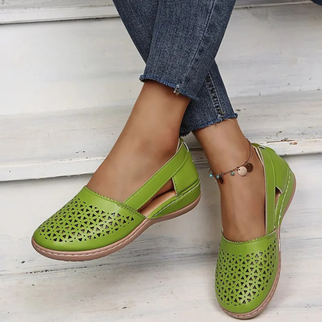 Dames Geperforeerde Slingback Loafers