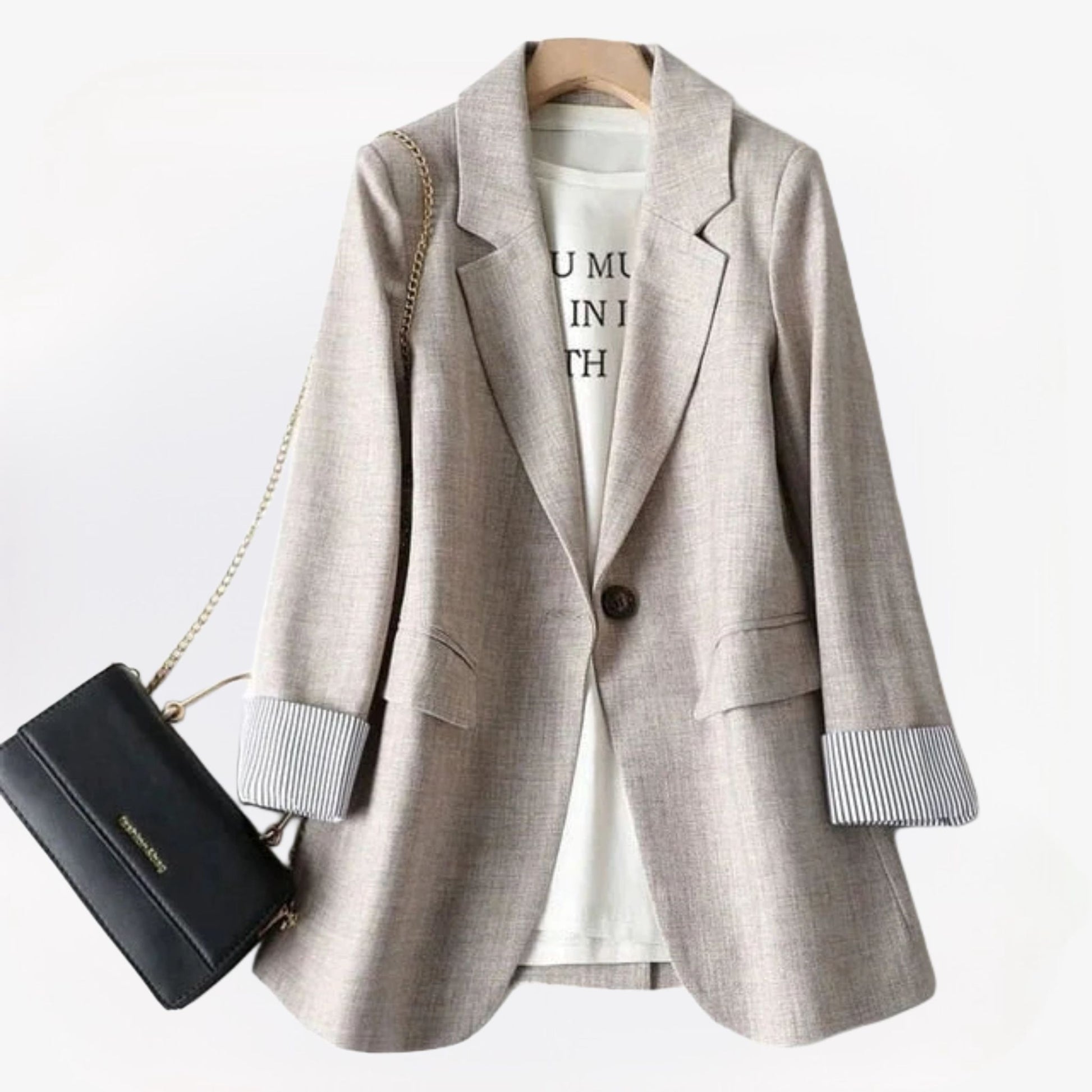 Karlijn - Casual dames blazer met een relaxte pasvorm en veelzijdige stijl, ideaal voor dagelijks gebruik of een informele werkoutfit.