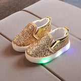 MagicSteps meisjes sneakers met LED-lichtjes – comfortabele en speelse schoenen die oplichten bij elke stap, perfect voor actief en modieus gebruik.