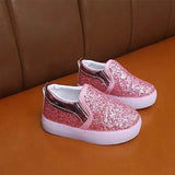 SparkleGlow – LED Lichtgevende Slip-On Sneakers voor Kinderen (1–6 jaar)